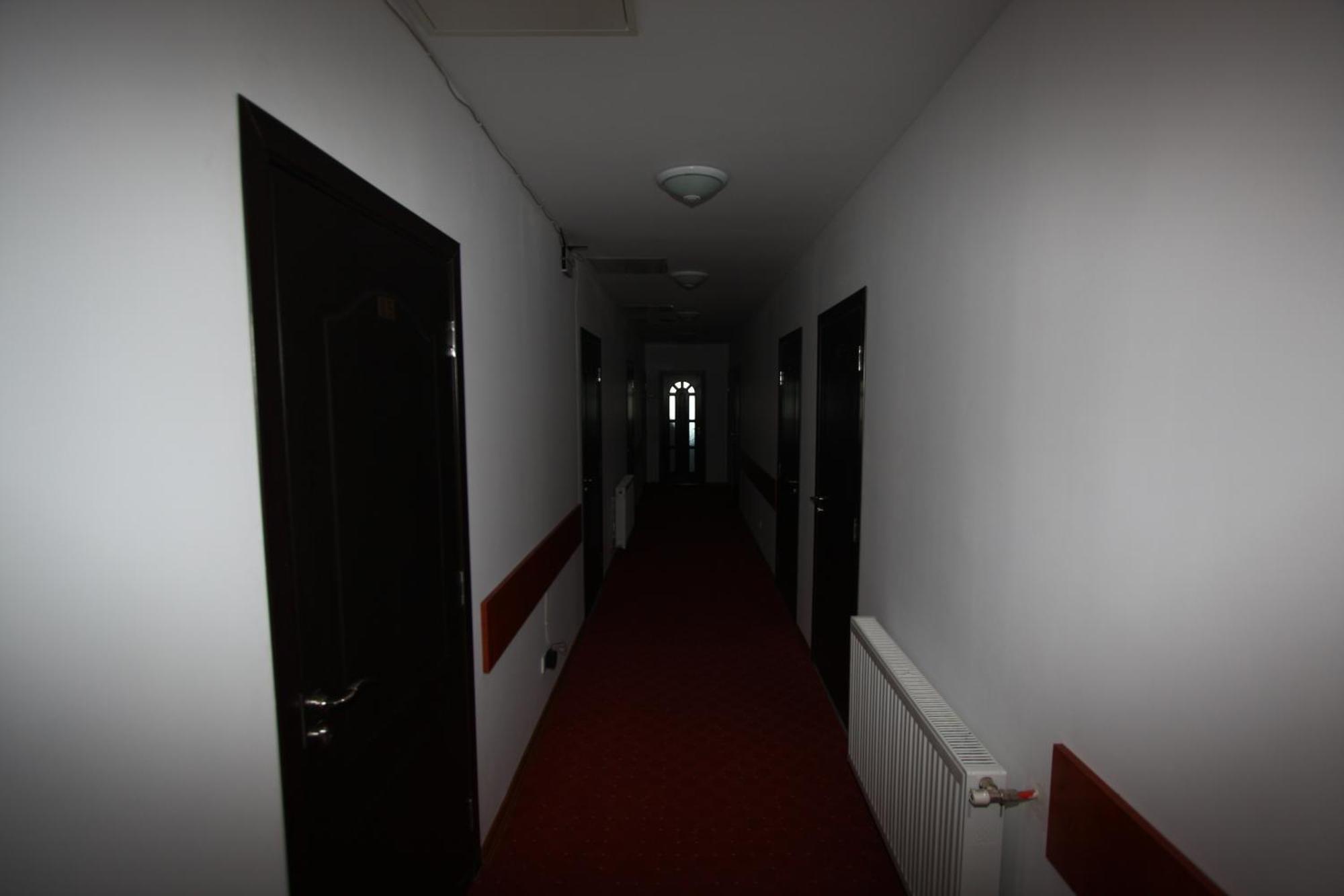 Hotel Basarab Bukareszt Zewnętrze zdjęcie