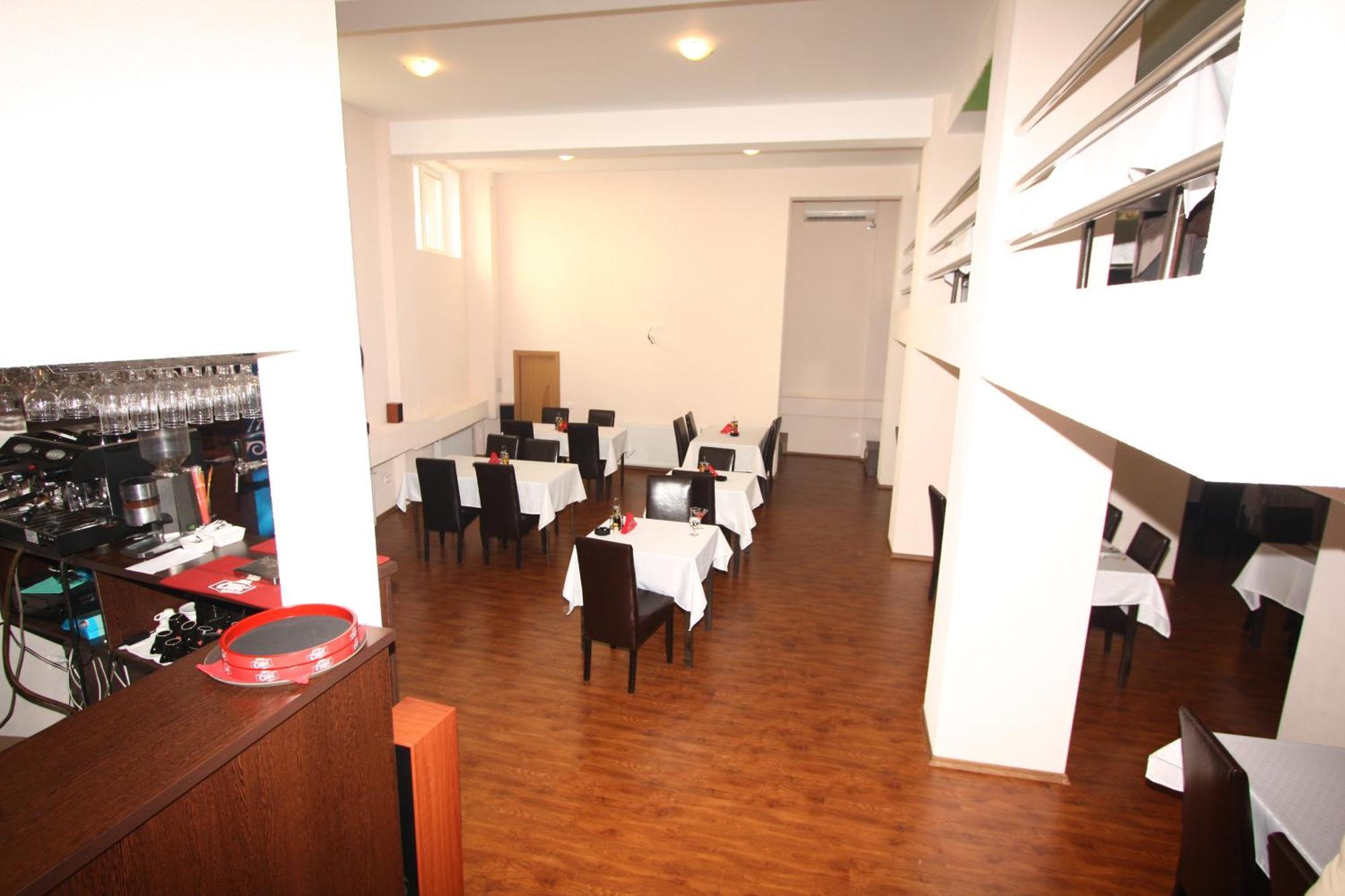 Hotel Basarab Bukareszt Zewnętrze zdjęcie